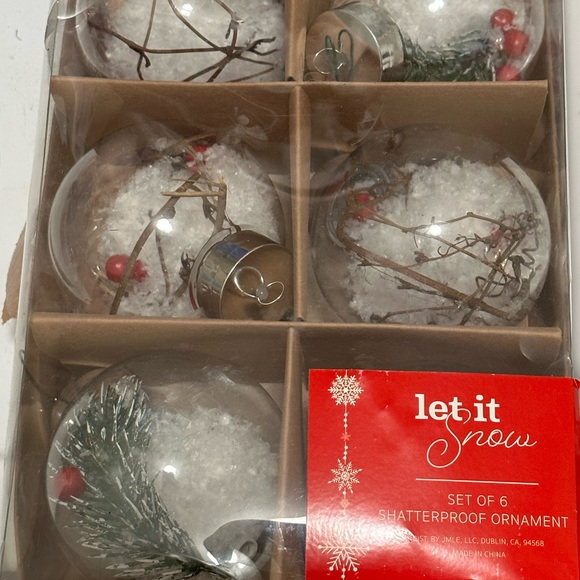 Let it Snow 6 Piece Shatterproof Christmas Ornaments NWT - Picture 4 of 5